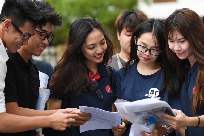 Ngày hôm nay, một loạt các trường đại học sẽ tiết lộ điểm chuẩn cho thí sinh tại Hà Nội và Thành phố Hồ Chí Minh